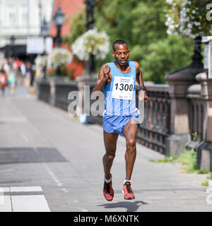 Fsiha Robel a gagné Atea Norrköping city race run dans la ville de Norrköping, Suède en août 2017. Banque D'Images