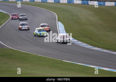 Mini Miglia course au circuit de Donington Park en juillet 2015 Banque D'Images