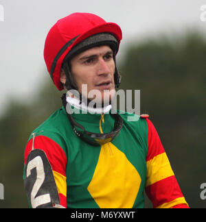 Portrait d'un jockey avant une course de chevaux à Pyatigorsk. Banque D'Images