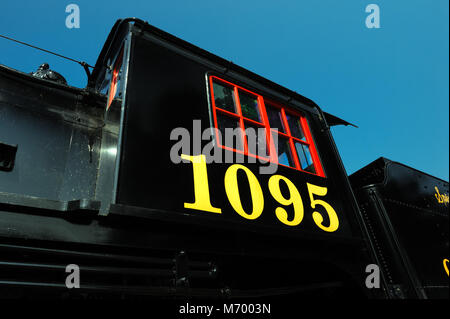 1095, moteur d'une locomotive à vapeur en service de 1913 à 1960, maintenant situé au parc de la Confédération, à Kingston, Ontario, Canada. Banque D'Images