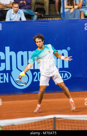 304 Rang ATP 2018-03-07. 24 ans, 168 Lbs. (5'10' de hauteur. Argentiinia, Buenos Aires. Cachantun Challenger, ronde de 32, 7-6 ; 3-6, et 6-4. Match gagné. Banque D'Images