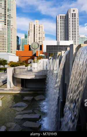 Cascade dans le centre-ville de San Francisco Banque D'Images