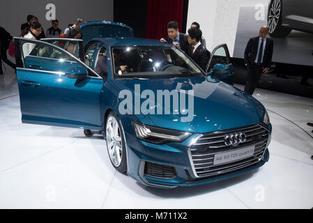 Genève. 7 mars, 2018. Photo prise le 7 mars 2018 montre la nouvelle Audi A6 à la 88e Salon International de l'Automobile à Genève, Suisse. Le salon de l'automobile, qui attire plus de 180 exposants du monde entier, est ouvert au public du 8 au 18 mars 2018. Credit : Xu Jinquan/Xinhua/Alamy Live News Banque D'Images