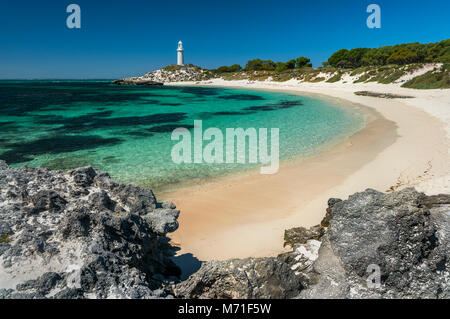 Océan turquoise à Pinky Beach sur l'île Rottnest. Banque D'Images