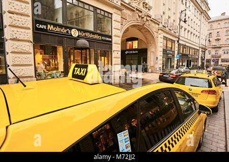 Caffe Molnar dans ville de Budapest. Photo prise en Février 17, 2018 dans la rue Vaci dans city Budapest en Hongrie. Banque D'Images