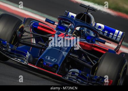 Barcelone, Catalogne, Espagne. Mar 8, 2018. Barcelone, Espagne. 8 mars, 2018 : PIERRE GASLY (FRA) disques durs dans sa Toro Rosso STR13 pendant sept jours de la Formule 1 les essais au Circuit de Catalunya Crédit : Matthias Rickenbach/ZUMA/Alamy Fil Live News Banque D'Images