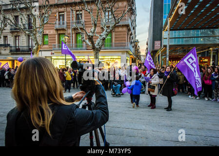 Mataro, Espagne. Mar 8, 2018. Manifestation à Mataró dans 'dia de la mujer" (Journée internationale des femmes). Grève du 8 mars 2018 Crédit : Eduardo Fuster Salamero/Alamy Live News Banque D'Images