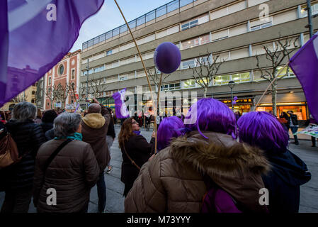 Mataro, Espagne. Mar 8, 2018. Manifestation à Mataró dans 'dia de la mujer" (Journée internationale des femmes). Grève du 8 mars 2018 Crédit : Eduardo Fuster Salamero/Alamy Live News Banque D'Images