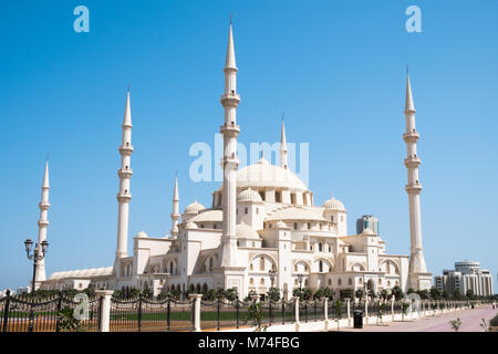 La Mosquée Sheikh Zayed, Fujairah, Émirats Arabes Unis Banque D'Images