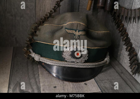 Troisième Reich militaire allemand cap sur l'affichage à l',Tunnels de guerre de Jersey, Channel Islands Banque D'Images