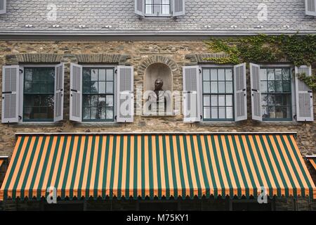 Milford, PA, USA : Grey Towers (1886), l'ancienne maison de Gifford Pinchot, le premier chef du Service forestier américain, est un site historique national. Banque D'Images