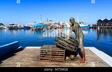 "Les Pêcheurs" sculpture en bronze de Greg James à Fremantle Fishing Boat Harbour. Fremantle, Australie occidentale Banque D'Images