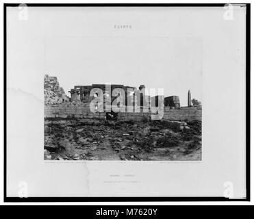 Karnak (Thèbes) - enceinte du palais Vue du point H - FT (monogramme) Félix Teynard. Rcac2001695293 Banque D'Images