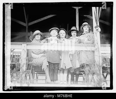 Mme Louise Cromwell Brooks, Walter Brown, Ann Chilton, Francesca Moore, Louise Brooks npcc LOC.04197 Banque D'Images