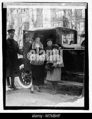 Mme Louise Cromwell Brooks & les Enfants, 2-25-21 du npcc LOC.03584 Banque D'Images