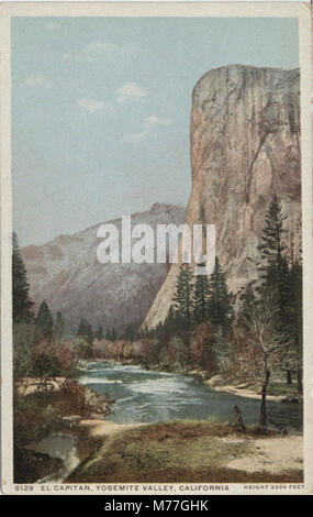 Une photographie d'El Capitan, un monolithe de granit de premier plan dans la vallée de Yosemite, en Californie, mettant en valeur sa beauté naturelle majestueuse et son importance dans la photographie de paysages américains. Banque D'Images
