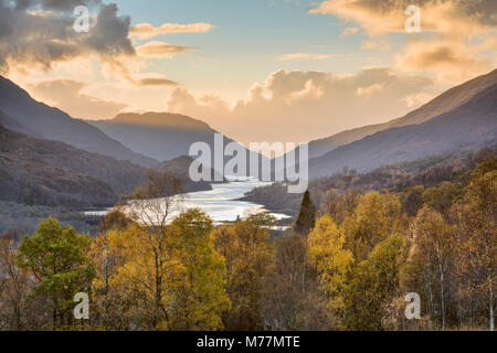 Le Loch Leven, région des Highlands, Ecosse, Royaume-Uni, Europe Banque D'Images