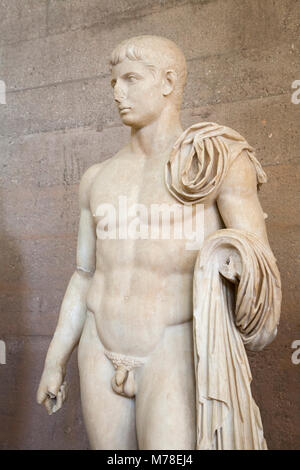 L'Europe, Grèce, Macédoine, Ancienne Corinthe, site archéologique, musée archéologique, statue de Gaius César Banque D'Images