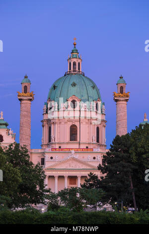 Église Saint-Charles (Karlskirche), Vienne, Autriche, Europe Banque D'Images