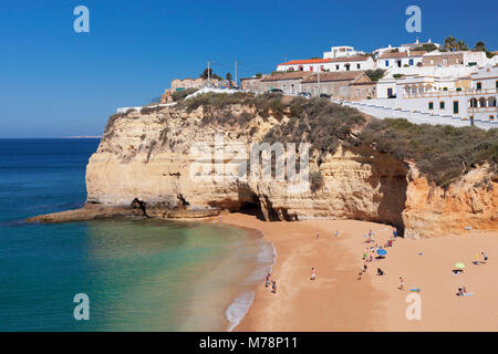 Praia da la plage de Carvoeiro, Carvoeiro, Algarve, Portugal, Europe Banque D'Images