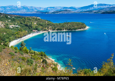 Vue sur la plage de Kerasia, Corfou, îles Ioniennes, îles grecques, Grèce, Europe Banque D'Images