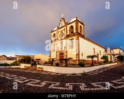 Église à Lajes das Flores au lever du soleil, l'île de Flores, Açores, Portugal, Europe, Atlantique Banque D'Images