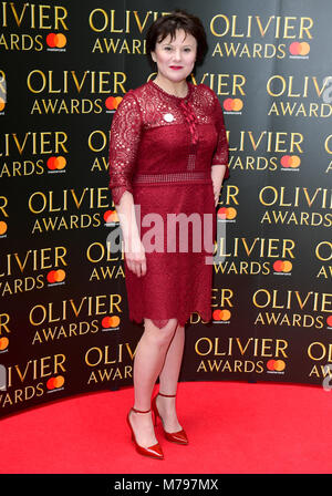 Monica Dolan assistant à la remise des prix de l'Olivier avec Mastercard nominés célébration tenue à l'Rosewood Hotel, Londres. Banque D'Images