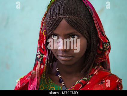 Fille de la tribu afar voilées à l'école, région Afar, Semera, Ethiopie Banque D'Images