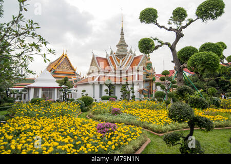 Le Wat Arun dans Wang Lang dans Thonburi dans la ville de Bangkok en Thaïlande. Thaïlande, Bangkok, novembre, 2017 Banque D'Images