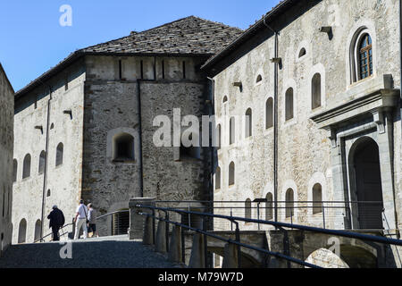 Forte di Bard, vallée d'aoste, Italie Banque D'Images