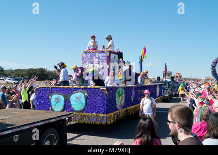 En 2018 flotteur Shriner's parade du Mardi Gras à Gulf Shores, Alabama. Banque D'Images