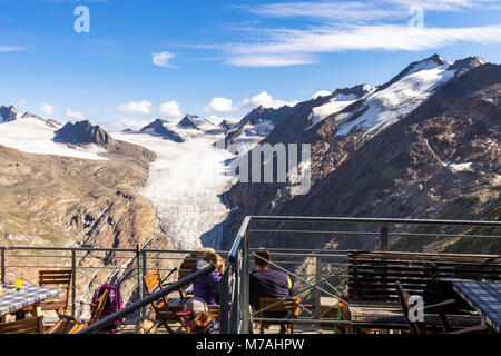 Autriche, Tyrol, Ötztal, Obergurgl, Ramolhaus, vue depuis la terrasse de l'Ramolhauses à la Gurgler Ferner Banque D'Images