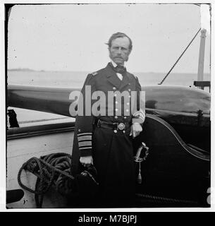 Le port de Charleston, Caroline du Sud. Adm arrière. John A. Dahlgren Comité permanent par un canon Dahlgren sur le pont de l'USS LOC.02986 cwpb PAWNEE Banque D'Images