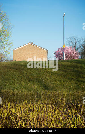 D'un pignon blanc Mid-Century Modern House in Stevenage, Hertfordshire Nouvelle Ville. Banque D'Images