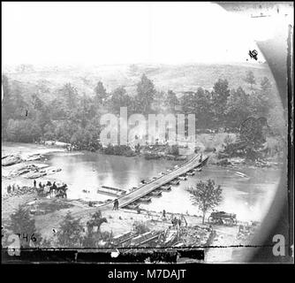 Jéricho Mills, Va. Toile pont de bateaux dans le Nord Anna, construit par le 50e New York ingénieurs ; la 5ème Corps sous le général Gouverneur K. Warren traversé ici sur le 23d. Vue de l'empl.01200 cwpb Banque D'Images