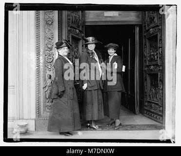 Mme Richard Wainright, Mme Abby Scott Baker, Mme Sue Blanc, 4-23-20 RCAC2016827832 Banque D'Images