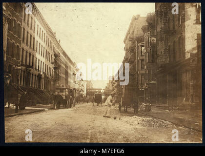 107Th St., à l'est du troisième Ave., New York) un centre de panaches de saule. LOC CPH.3A31134 Banque D'Images