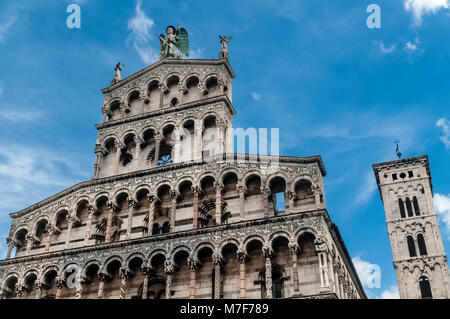 Eglise San Michele in Foro, Lucca, Toscane, Italie Banque D'Images