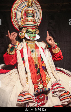 Danse kathakali dans Varkala Banque D'Images