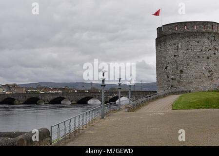 Limerick Irlande rivière Shannon Banque D'Images