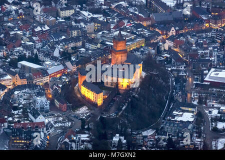 Schwanen château à Clèves, Castle Mountain, nuit, nuit, photo, Kleve, Niederrhein, Rhénanie du Nord-Westphalie, Allemagne, Europe, vue aérienne, les oiseaux-lunettes Banque D'Images