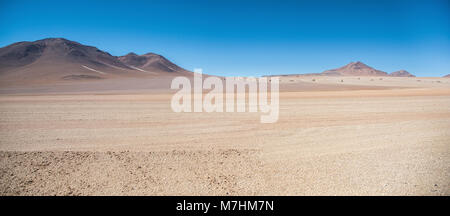 Vue panoramique sur le désert de Salvador Dali dans Eduardo Avaroa, Réserve nationale de faune andine Bolivie - Amérique du Sud Banque D'Images