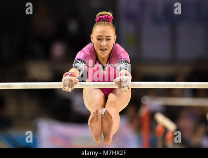 Liverpool, Royaume-Uni. 10 mars, 2018. Olivia Williams est en concurrence sur les barres lors de la féministe All-Round compétition du Championnat Britannique de gymnastique 2018 à l'Echo Arena le Samedi, 10 mars 2018. LIVERPOOL EN ANGLETERRE. Credit : Crédit : Wu G Taka Taka Wu/Alamy Live News Banque D'Images