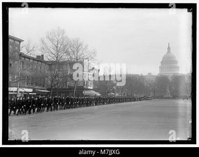 Défilés inaugurale. L'UNITÉ MILITAIRE DANS LE DÉFILÉ RCAC2016867197 Banque D'Images