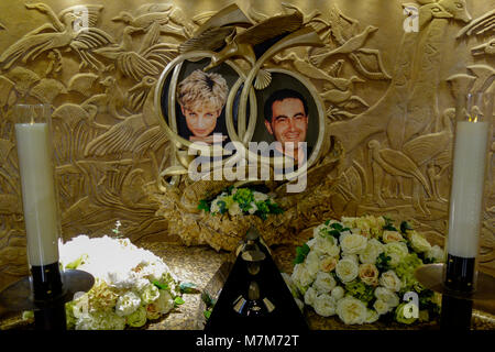 La princesse Diana de Galles et de Dodi Fayed memorial à Harrods Knightsbridge Londres, Angleterre. Banque D'Images