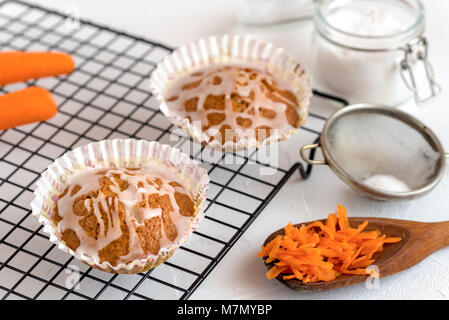 Gâteau aux carottes maison cupcakes. Banque D'Images