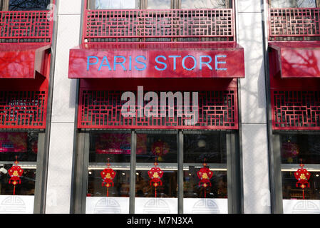 Paris Store, magasin asiatique du Quartier Chinois, l'Avenue d'Ivry, Paris, France, Europe Banque D'Images