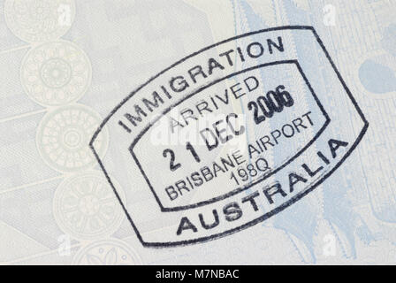 Timbre d'entrée de l'immigration de l'Australie sur la page intérieure d'un passeport. L'espace pour copier. Banque D'Images