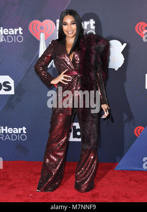 Inglewood, CA, USA. Mar 11, 2018. 11 mars 2018 - Inglewood, Californie - Ashanti. IHeart Radio Awards 2018 qui ont eu lieu pendant le Forum. Crédit photo : Birdie Thompson/AdMedia Crédit : Birdie Thompson/AdMedia/ZUMA/Alamy Fil Live News Banque D'Images