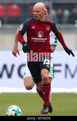 03 mars 2018, l'Allemagne, Nuremberg : soccer, 2e Bundesliga allemande, 1er FC Nuremberg vs Greuther Fürth Cantón, Max-Morlock-Stadion. Le Tobias Werner en action. Photo : Daniel Karmann/dpa Banque D'Images